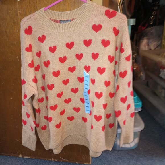 NEW Vince Camuto Women's Heart Pattern Sweater Camel - Picture 5 of 12